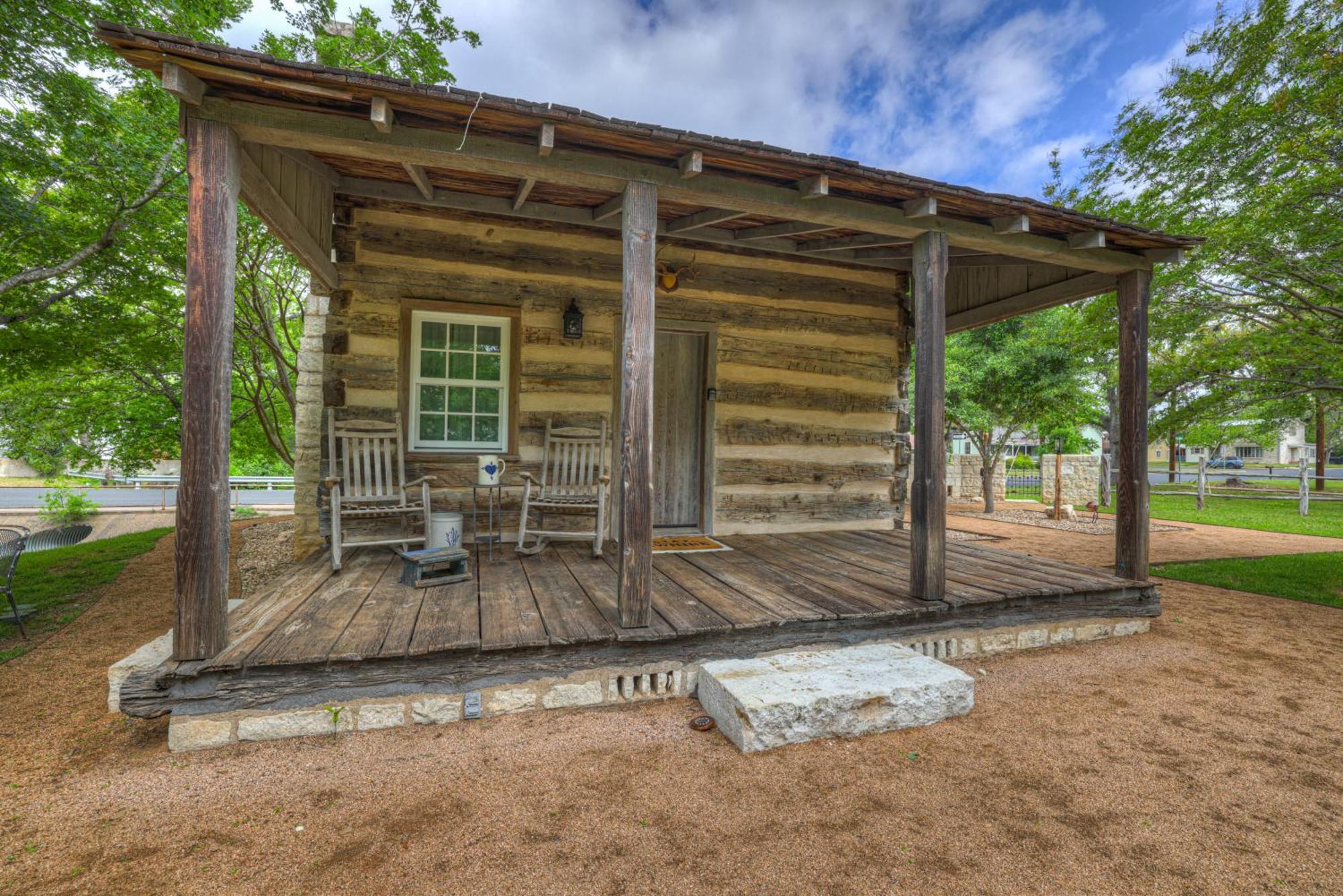 Town Creek Cabin Walk To Main St Villa Fredericksburg Buitenkant foto